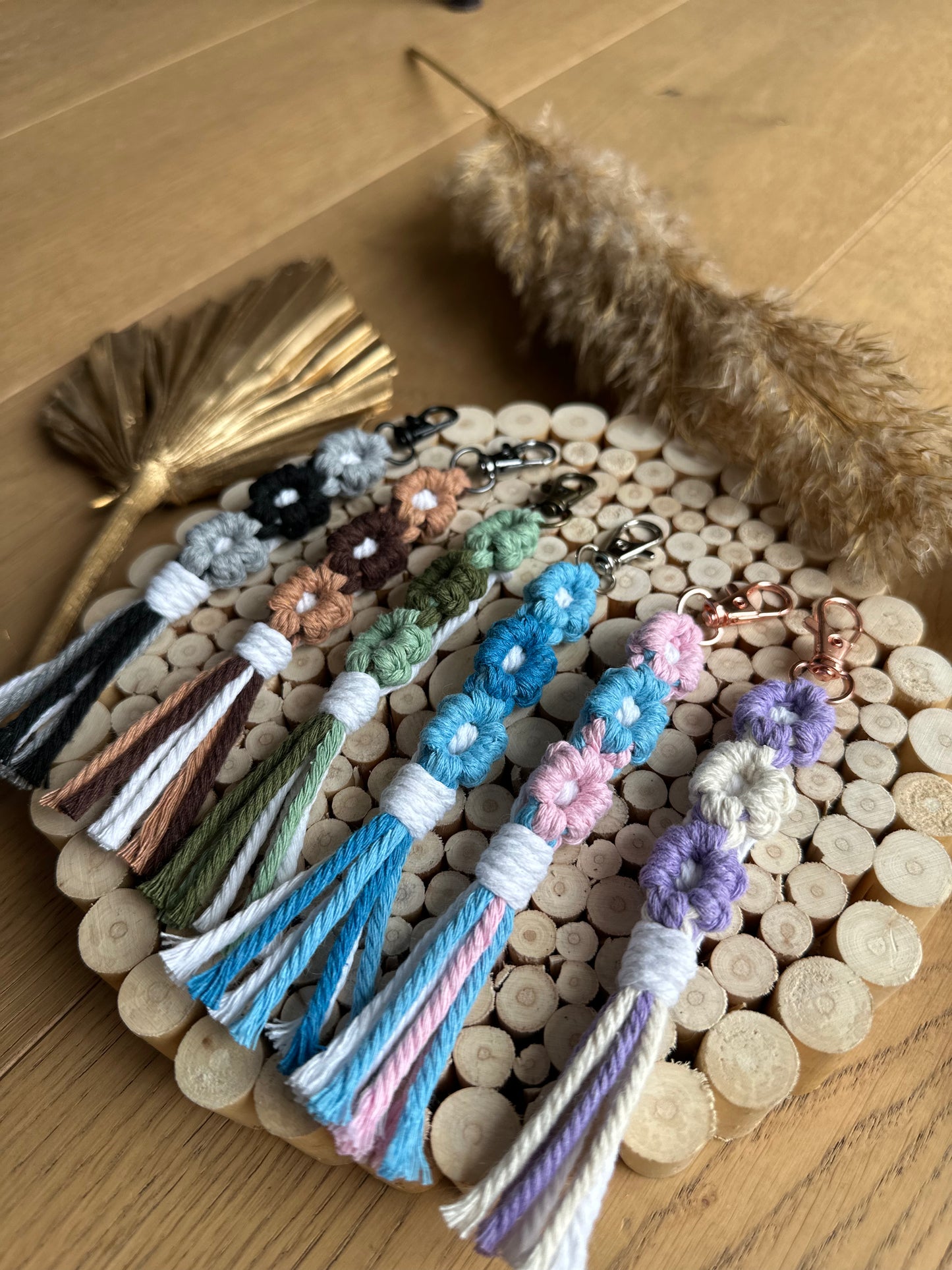 Nature Daisy - Makramee Schlüsselanhänger