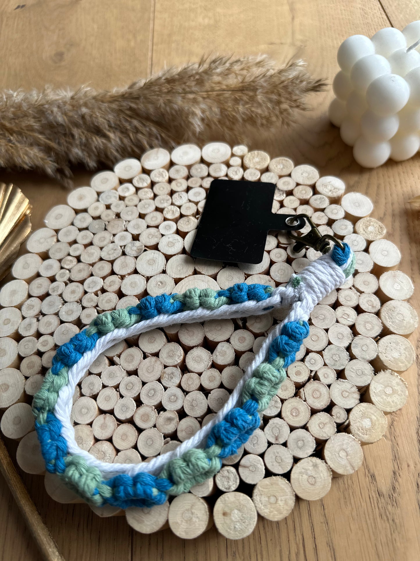 Daisy Loop - Handykette mit Blumen (kurz)